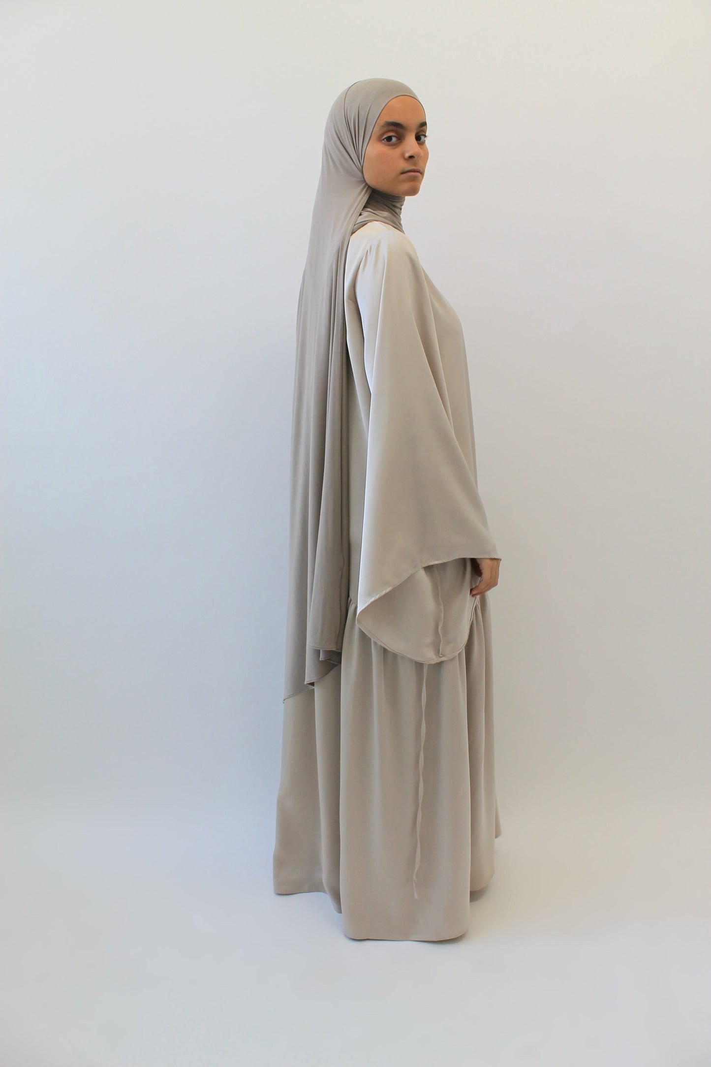 ROBE HAYAM